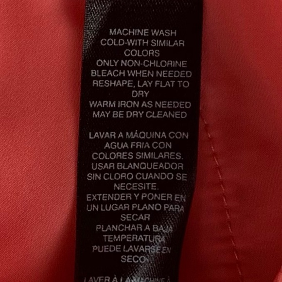 WHBM pink slim crop ankle pants. - Picture 14 of 14